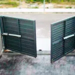 puerta batiente residencial puertas comerciales merino 1 150x150 - Instalación y Reparación Puertas de Garaje Batientes