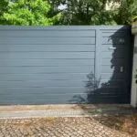 puertas correderas de aluminio emsamblado 7639 150x150 - Instalación y Reparación Puertas de Garaje Correderas
