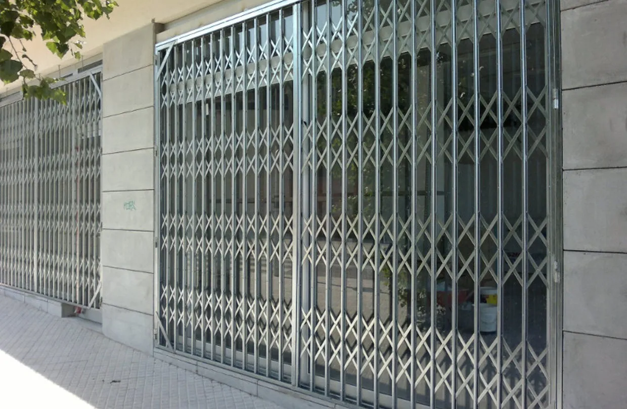 rejas ballestas banner - Rejas Fijas de Seguridad para Ventanas y Puertas en Sant Joan Desp&iacute;